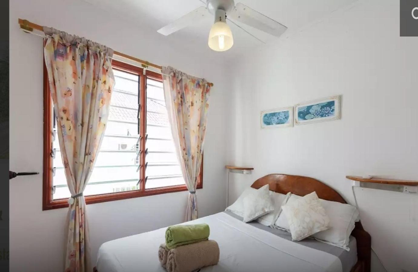 Maison De Vacanze Baie Sainte Anne Екстериор снимка